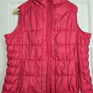 New York & Company Fuchsia Puffer Vest